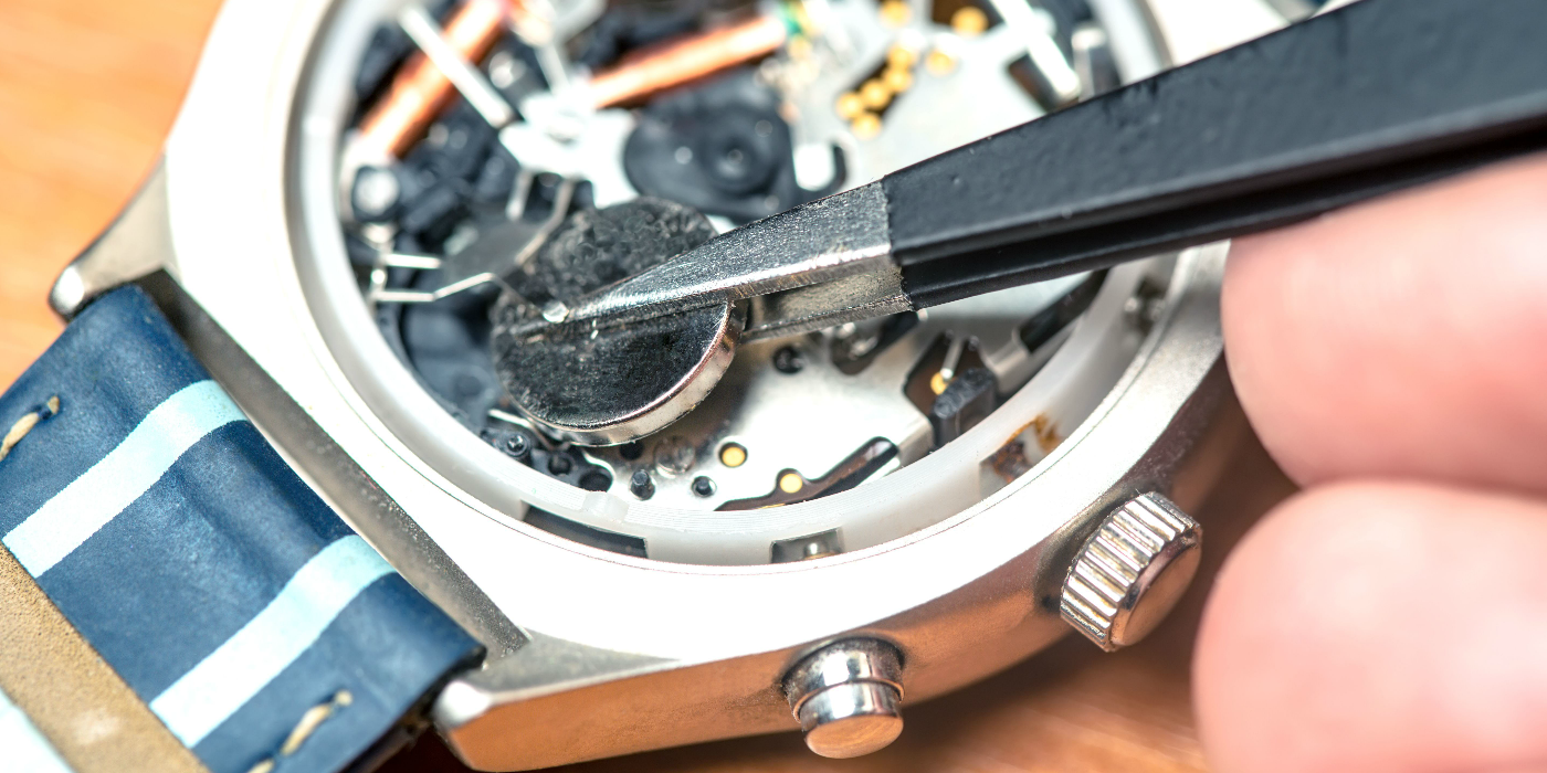 Uhr Batterie wechseln - Uhr Armband kürzen oder tauschen